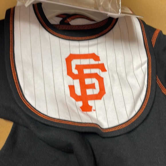 MLB San Francisco Giants three-piece set - Picture 9 of 11